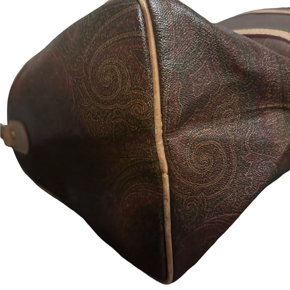 Etro Milano Luxury Large Paisley Burgundy Boston Duffle Travel Weekender Bag
